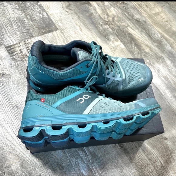 On Running Men's Cloudace Shoes Shadow US 9.5 UER 43 UK 9 💎 - Picture 13 of 16